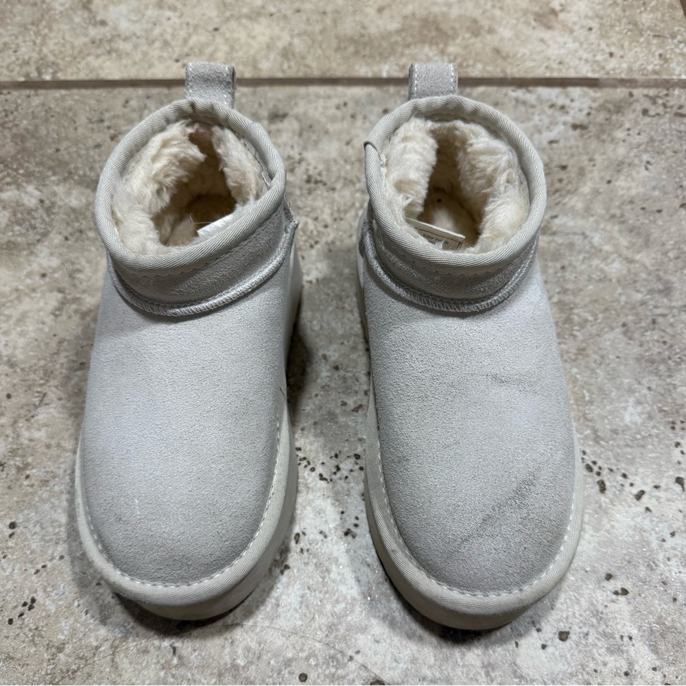 Lamo Kids Gray Snow Boots Size 13Y